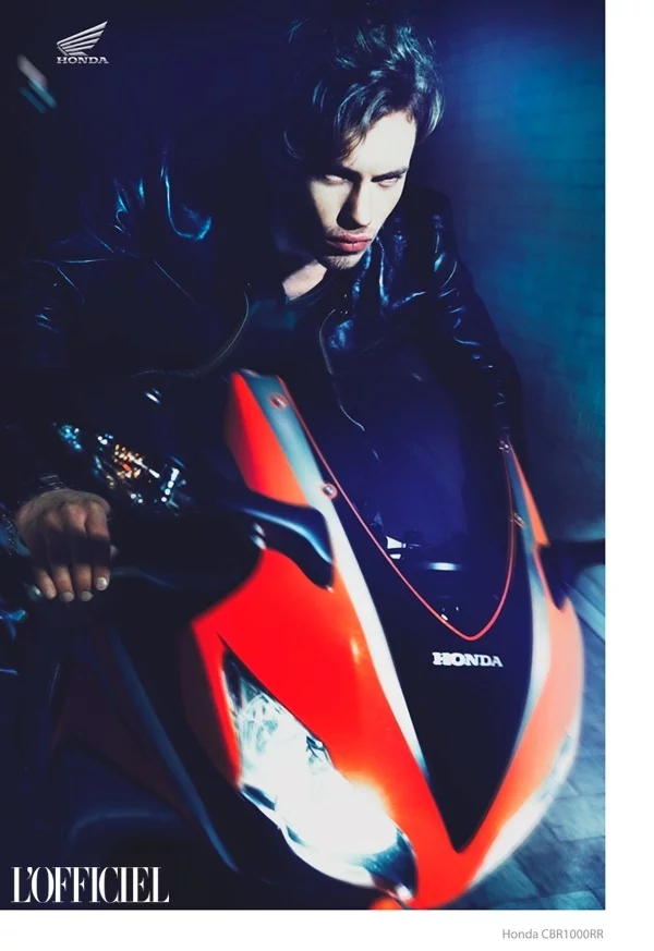 anton kovalenko's photo