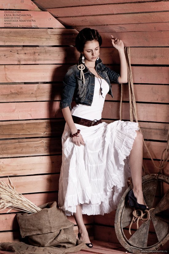 idea, photographer: Olya Rundakova
make-up/hairstyle: Anastasia Martynova
model: Anastasia Svechnikova
