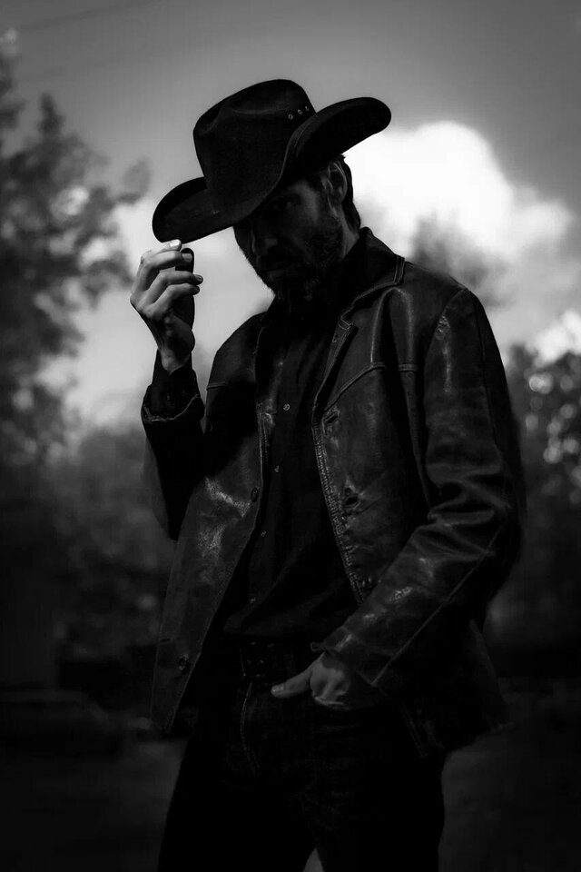 Photo by Michail Zorin