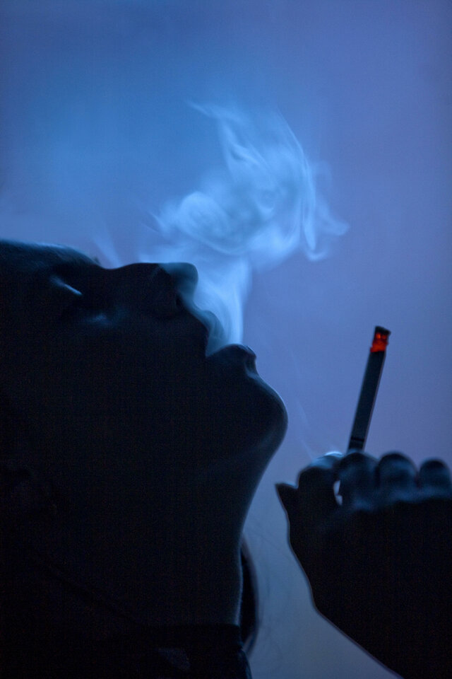 Smoke, Smoking, Tobacco products, Sky, Cigarette, Water, Darkness, Atmosphere, Cigar, Tobacco