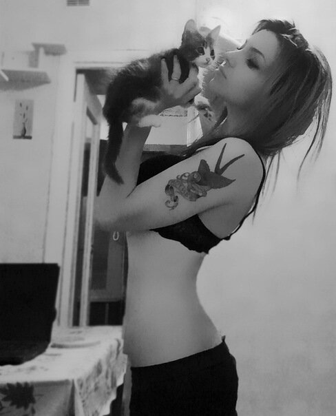 Фото Мия Данкер