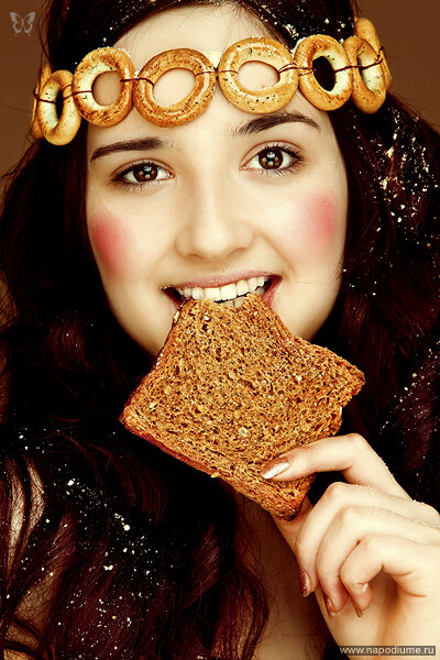 Advertising "bread and buns"
