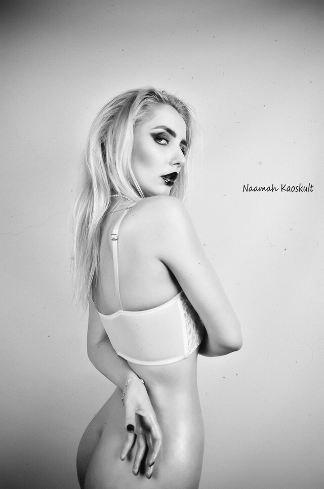 Фото Ирена Naamah Kaoskult