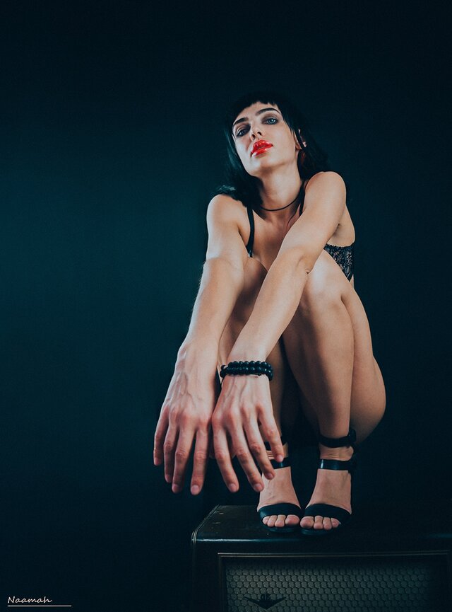 Фото Ирена Naamah Kaoskult