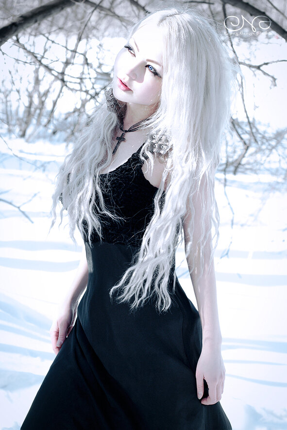 Blonde, Witch, Girl, White, White Skin, Curl, Black, Dress, Snow, Tree, Winter, Pure, Portrait