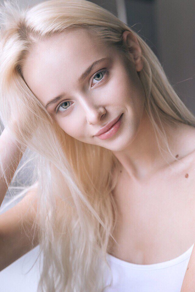 Pale Blonde Model